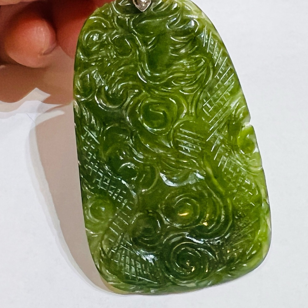 Dark green Jade  pendant - Picture 3 of 7
